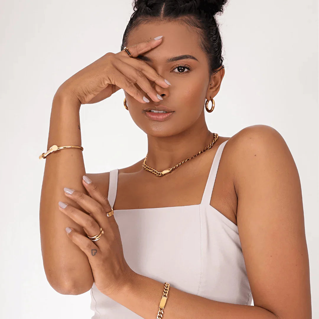 Anel 4 Pontas Banhado Ouro 18k