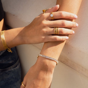 Pulseira Zircônia com Pingente Cadeado