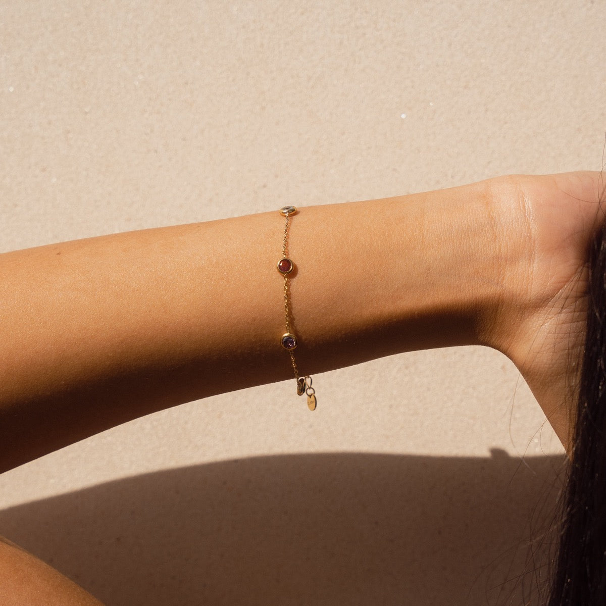 Pulseira com Zircônias Coloridas