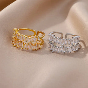 Anel Ajustável Cravejado com Zircônias Retangulares